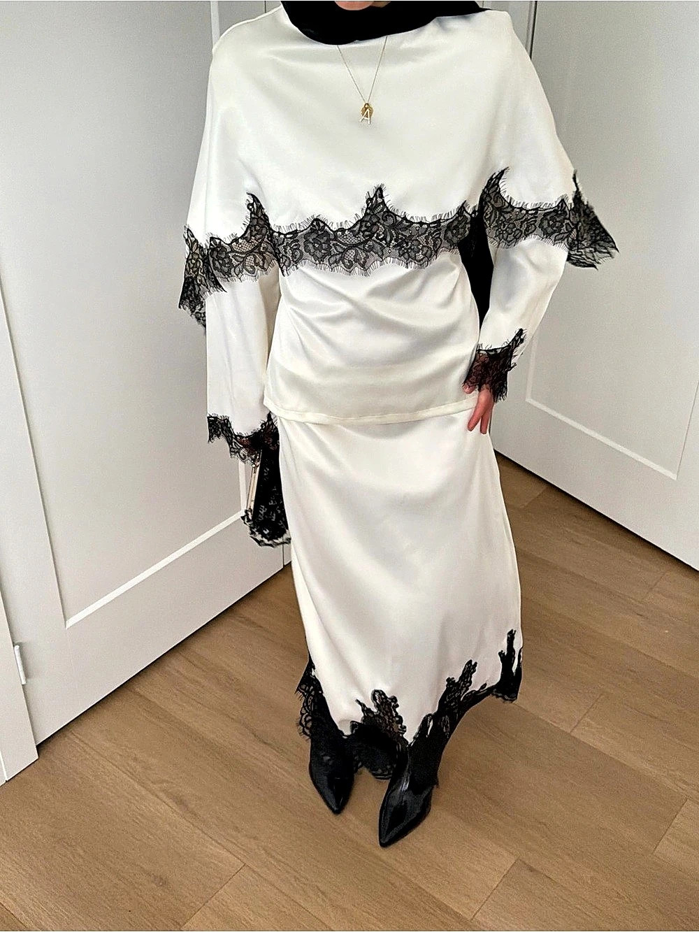 White & Black Lace-Trim Top Bemu
